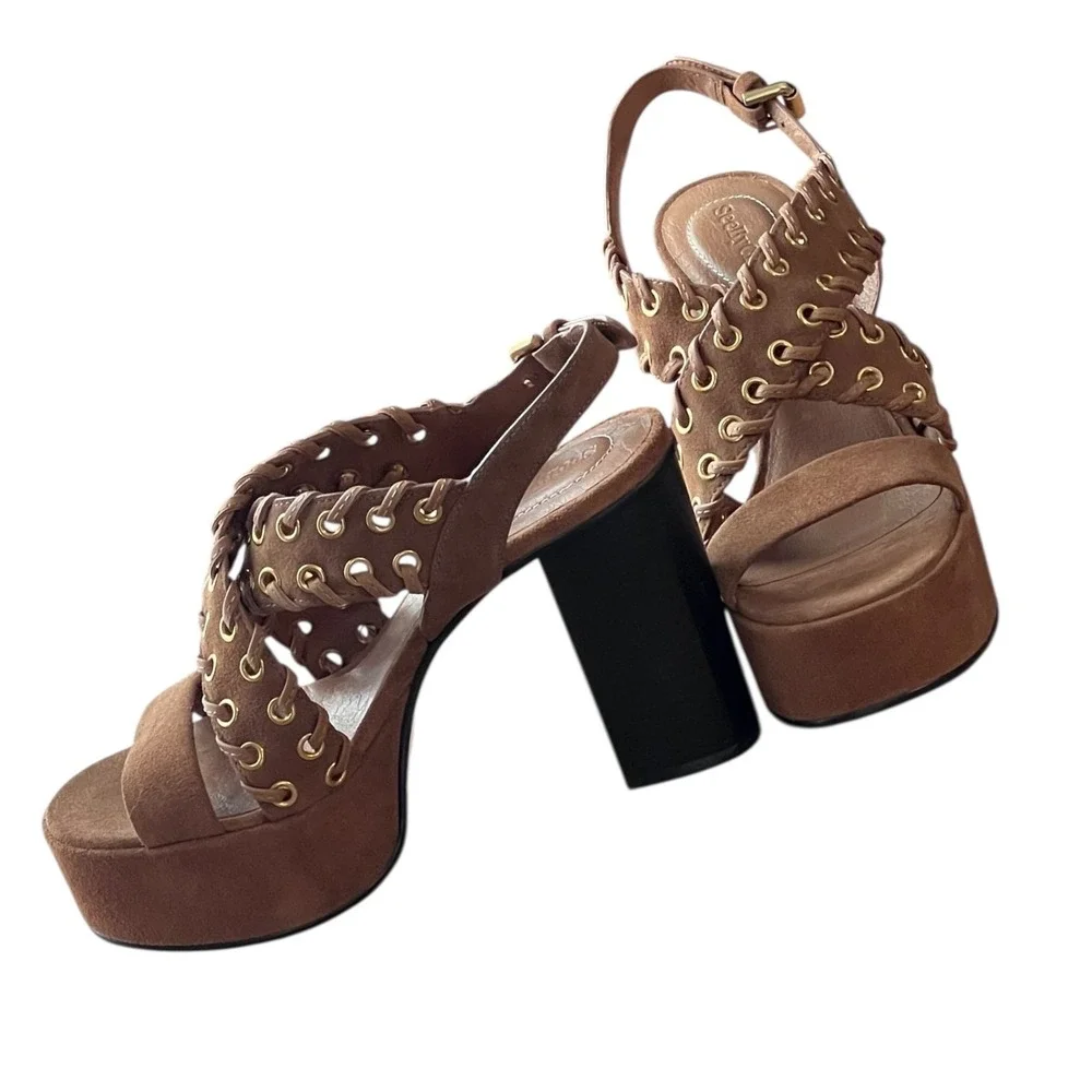 See By Chloé NWOB Tan Suede Platform Sandals 38 Lace-Up Grommet Boho Designer